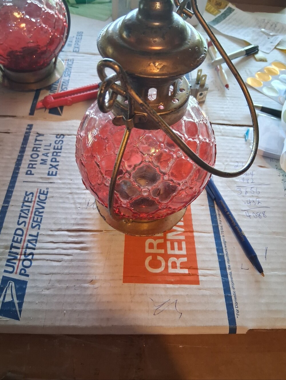 Set of 3 Vintage Textured Red Glass Hanging Patio/Porch Candle Burning Lanterns - Picture 9 of 9